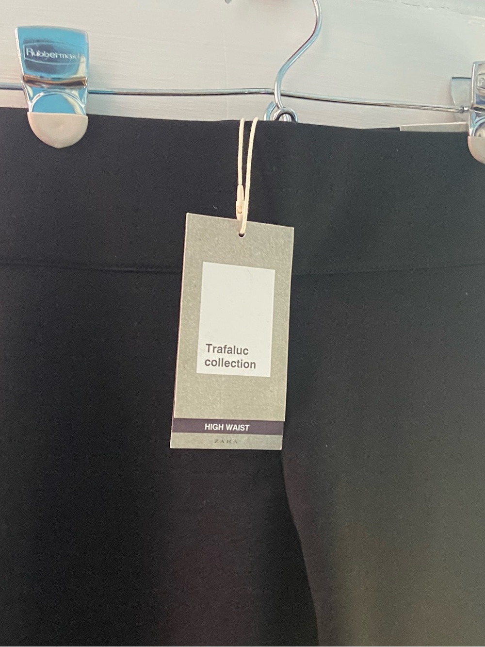 Zara Black High-Waist Slim Leggings - Picture 3 of 3